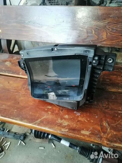 Проекция на лобовое стекло BMW X5 F15