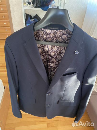 Классический темно-синий костюм barkland