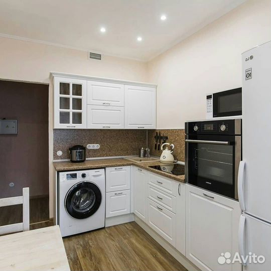 Кухонный гарнитур на заказ. Под ключ