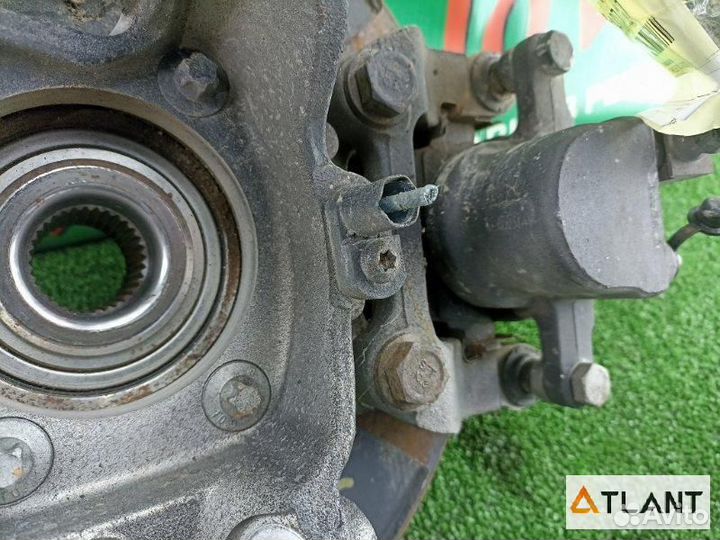 Ступица задняя правая chrysler 300C