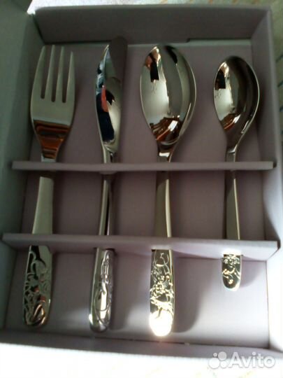 Набор новой детской посуды Дисней