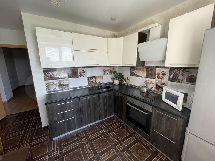 2-к. квартира, 66,1 м², 16/16 эт.