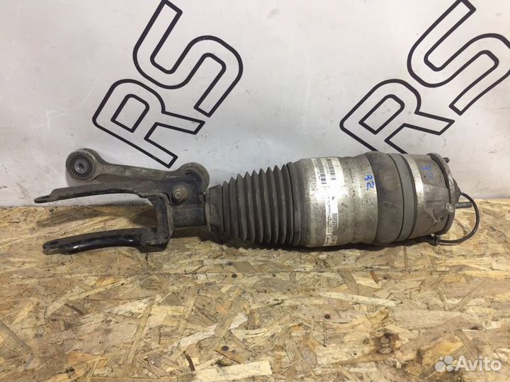 Амортизатор передний левый Porsche Cayenne 2