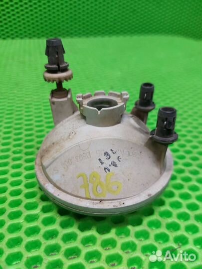 Фара противотуманная передняя Chevrolet Tahoe