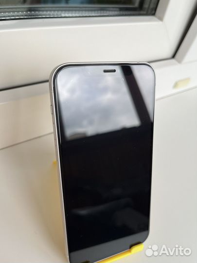 iPhone 12, 128 ГБ