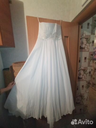 Свадебное платье 44 46 бу