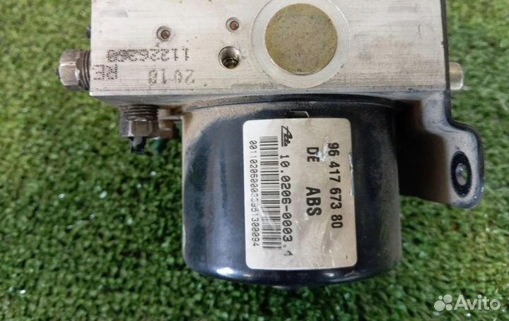 Блок абс 9641767380 Citroen C5 2001 - 2004 года