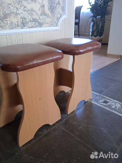 Стулья и табуретки