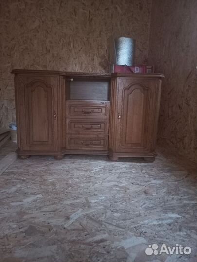 Комод из массива дуба