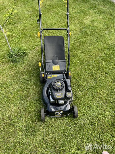 Газонокосилка бензиновая Huter GLM-5.0 SP