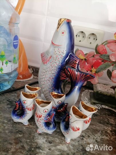 Старинный фарфор