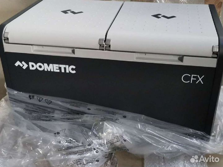 Автохолодильник Компрессорный Dometic CFX3 75DZ