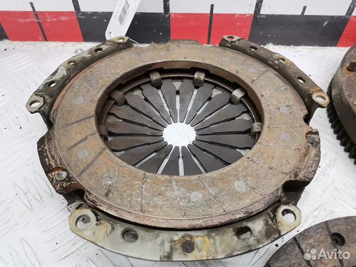 Маховик (демпфер сцепления) для Volkswagen Polo 3