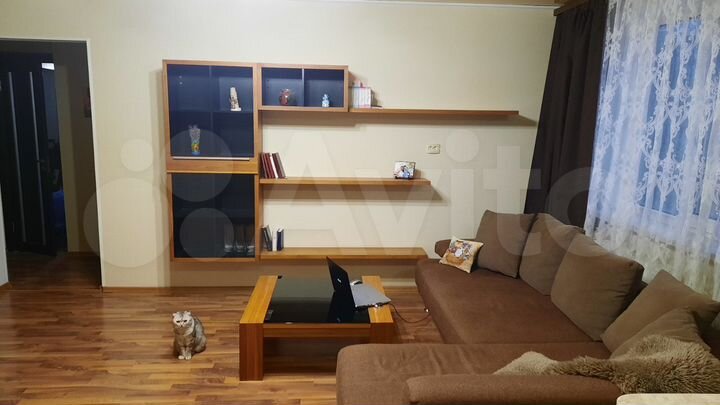 2-к. квартира, 58 м², 4/9 эт.