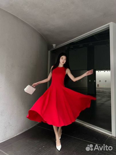 Платье Valentino