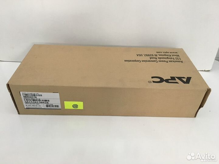 Устройство мониторинга стоечное APC nbrk0570 новый