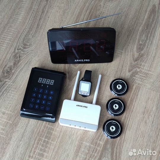 Комплект системы вызова: кнопка вызова официанта