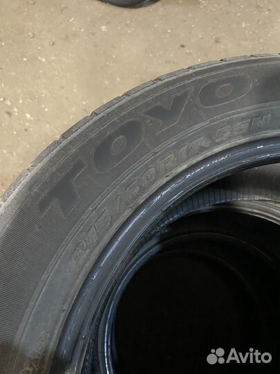 Toyo Proxes CF2 SUV 215/60 R17