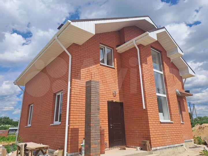 Дом 160 м² на участке 6 сот.