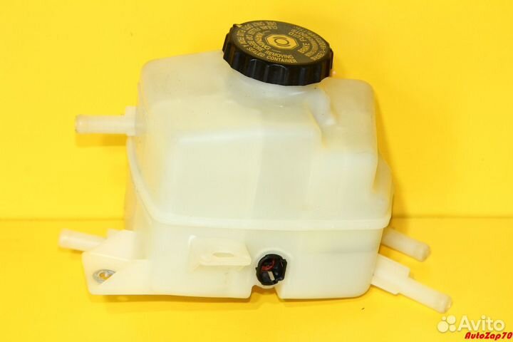 Lexus RX450h Бачок тормозной жидкости