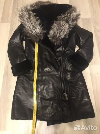 Дубленка натуральная женская с капюшоном