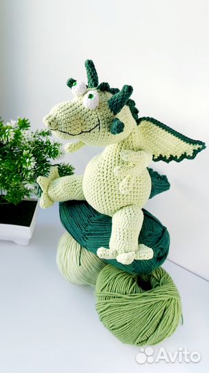 Вязаный Дракончик крючком ручной работы