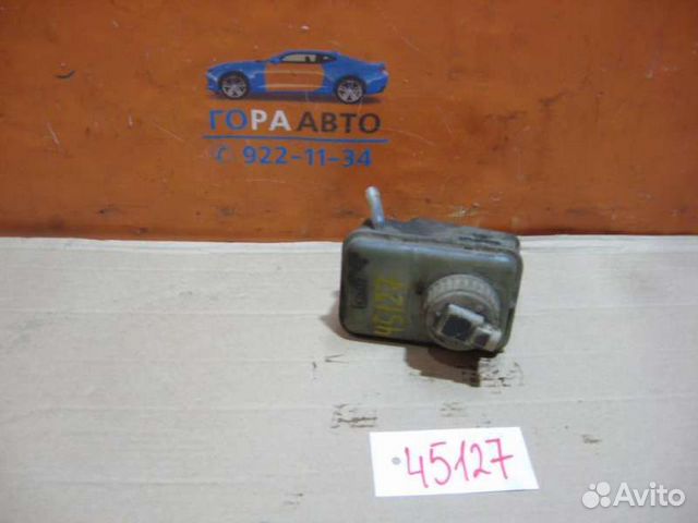Бачок главного тормозного цилиндра Opel Omega B 19