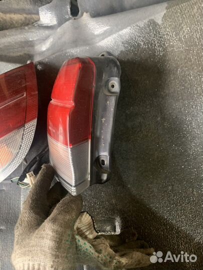 Задний фонарь тойота калдина CT190