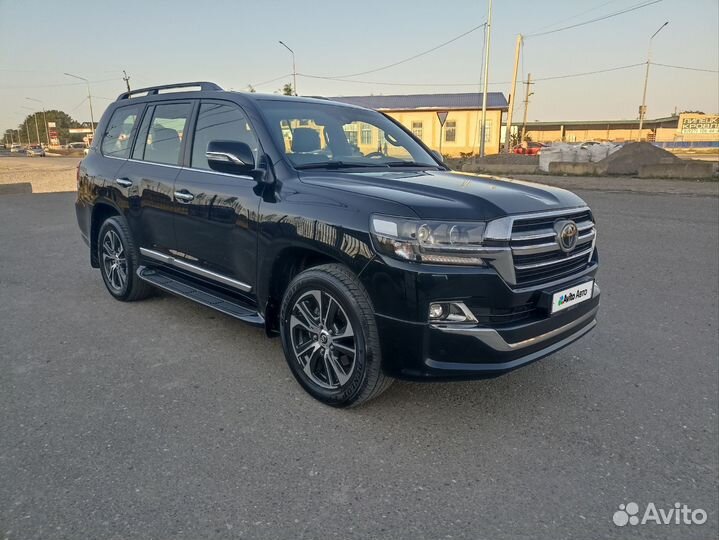 Toyota Land Cruiser 4.6 AT, 2021, 107 000 км