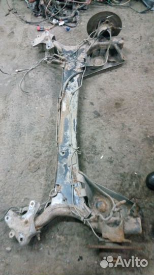 Задняя балка на Рено сценик 2 1.6 МКПП