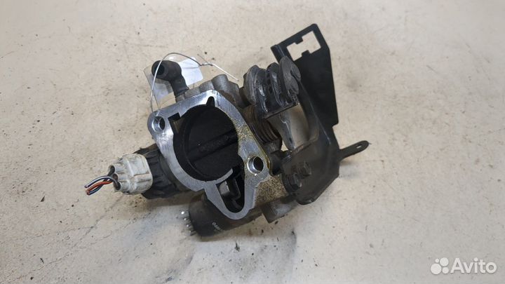 Заслонка дроссельная Chrysler Voyager, 1998