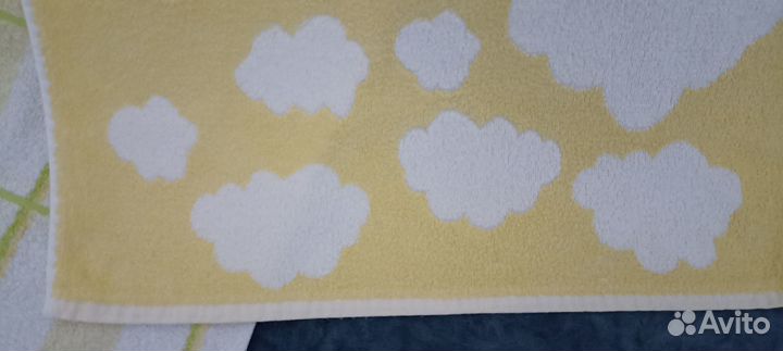 Махровые полотенца бу