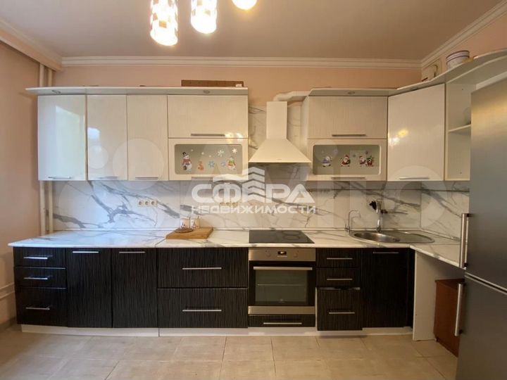 2-к. квартира, 68 м², 1/12 эт.