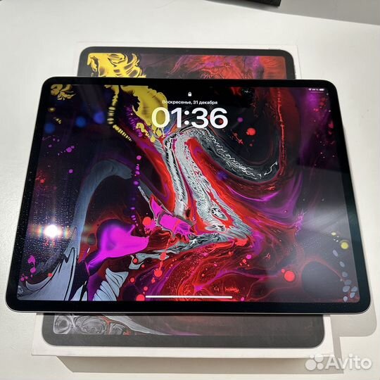 Apple iPad Pro 12.9 дюйма 3 поколения 256 гигабайт