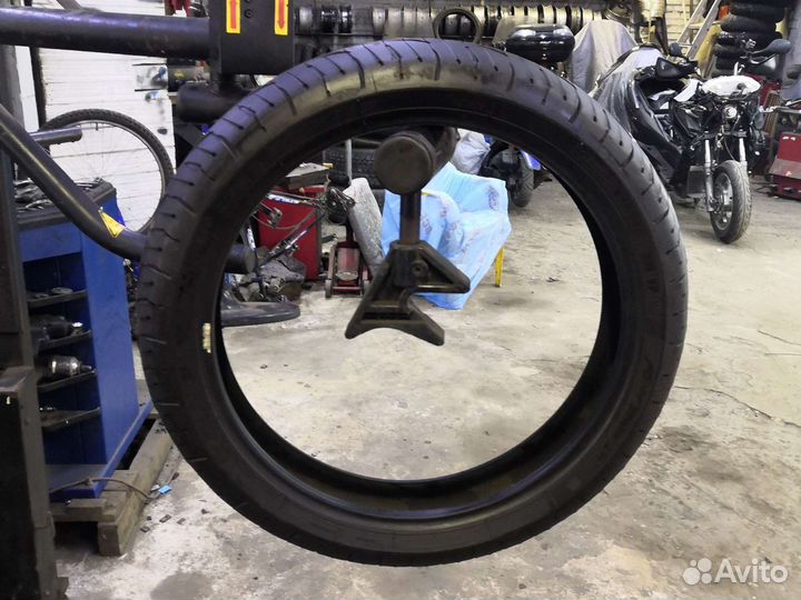 Michelin Pilot Road-4GT 120/70/17 Д12 (1м)