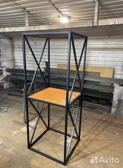 Стеллаж лофт с полками для дома