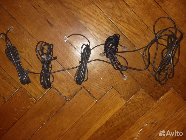 Мобильный телефон