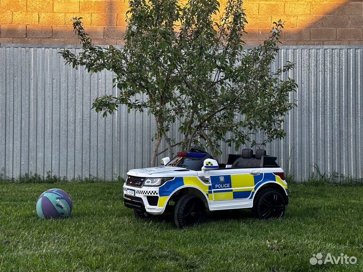 Детский электромобиль Land Rover полицейский