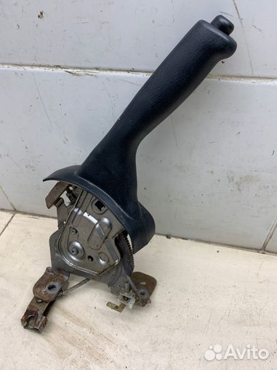 Ручка стояночного тормоза Subaru Legacy Outback