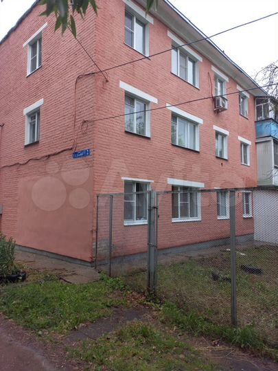 2-к. квартира, 42 м², 2/3 эт.