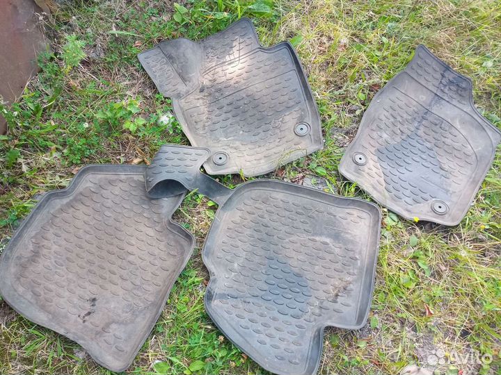 Комплект ковриков Шкода Рапид 2014