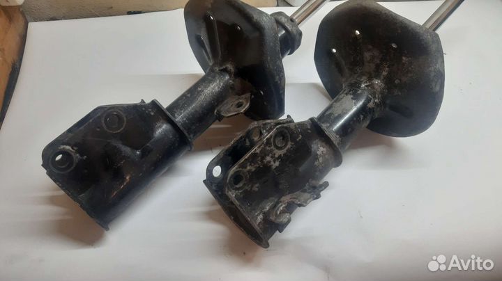 Стойки арматизатора передные хайма3