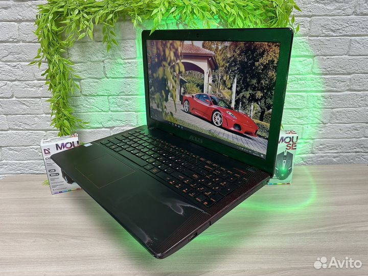 Игровой ноутбук Asus i7/8GB/SSD/500GB