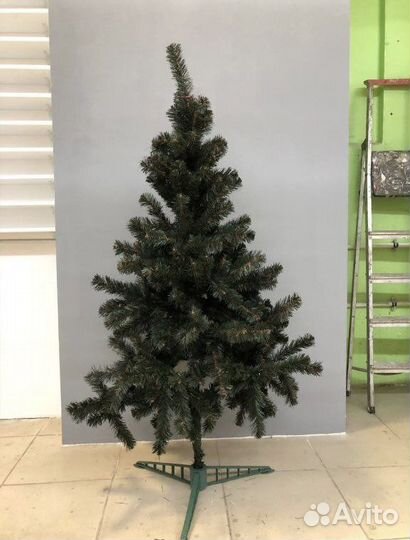 Ёлка искусственная