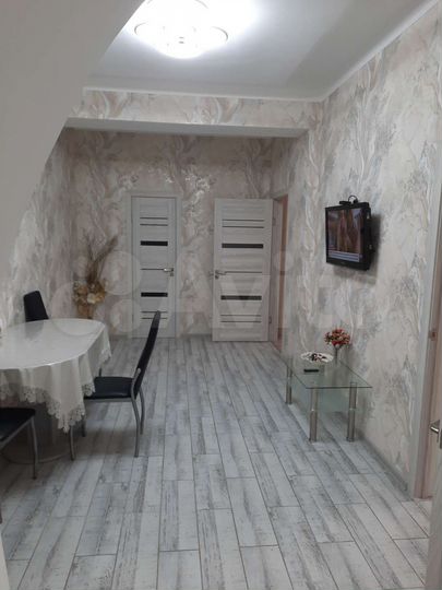 1-к. квартира, 72 м², 2/11 эт.