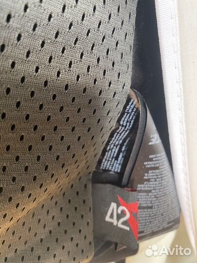 Мотокуртка кожаная dainese женская р42