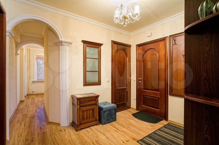 3-к. квартира, 68 м², 3/5 эт.