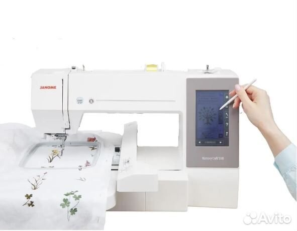 Вышивальная машина Janome Memory Craft 550 E
