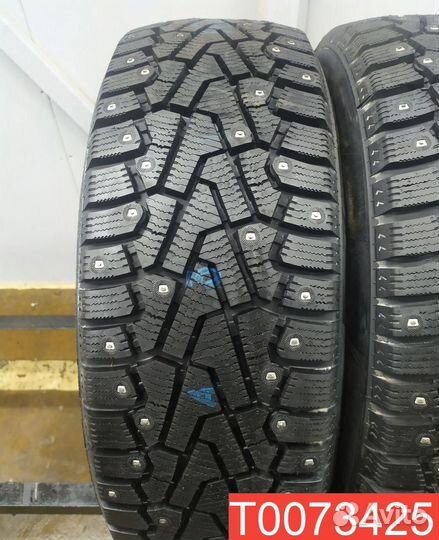 Pirelli Ice Zero 215/60 R17 100T