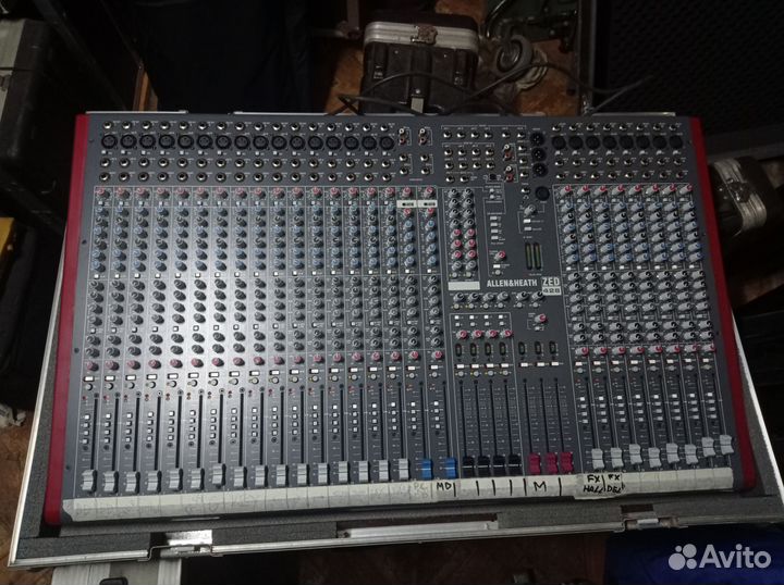 Микшерный пульт allen heath ZED428